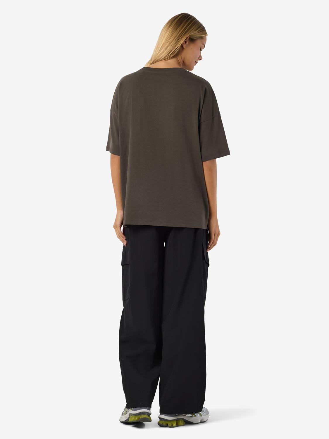 NMIDA T-Shirt - Chocolate Brown - VERO MODA & VILA Bergvik